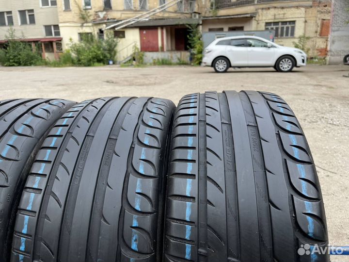 Taurus UHP 225/45 R17