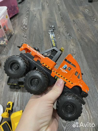 Машина / машинка железная