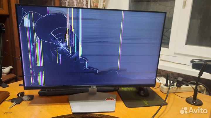 Монитор dell 27