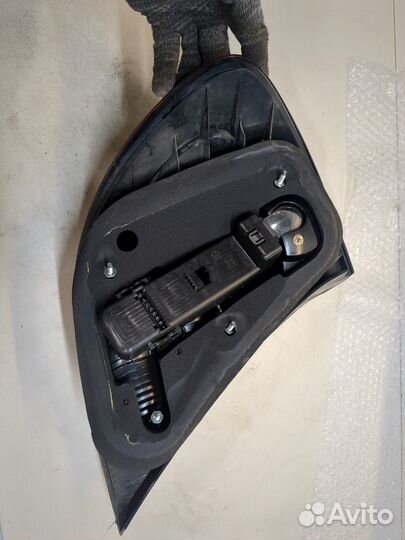 Фонарь (задний) правый Mercedes C W203, 2006