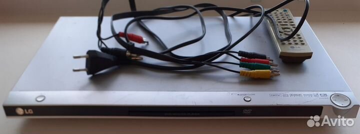 DVD-плеер LG DV656x