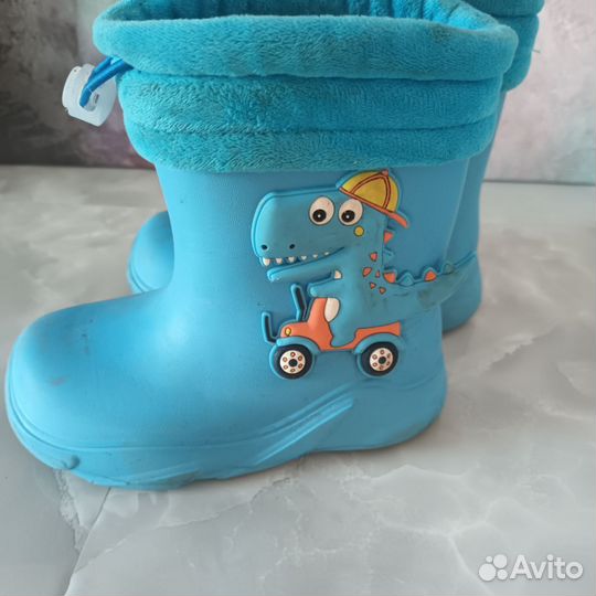 Резиновые сапоги