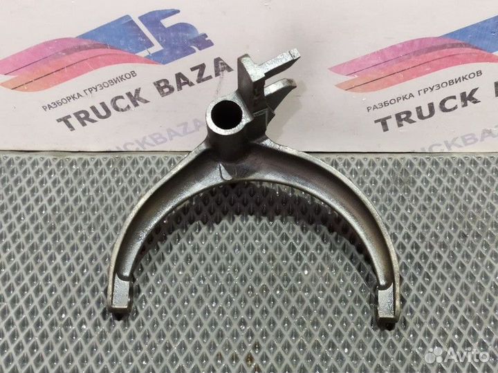 5000690011 Вилка кпп B18