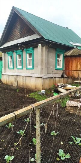 Дом 30 м² на участке 15 сот.