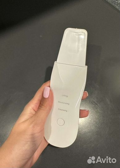 Ультрозвуковой аппарат для чистки лица