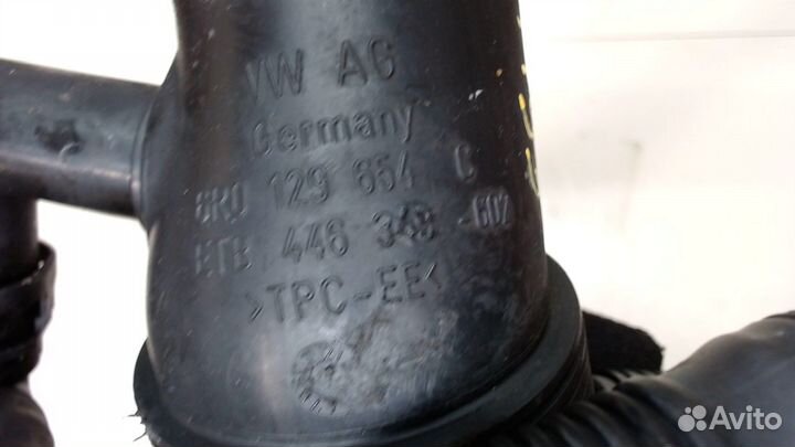 Патрубок воздушного фильтра Skoda Rapid, 2015