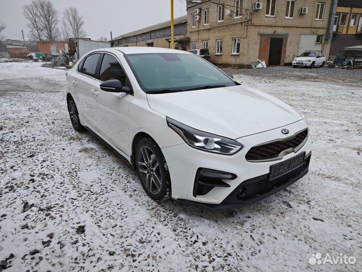 Обшивка крышки багажника Kia Cerato 4 Bd 2.0 G4NA