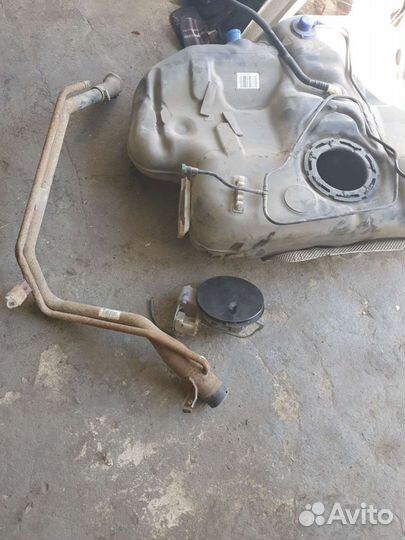 Топливопровод insignia седан 2010г бензин