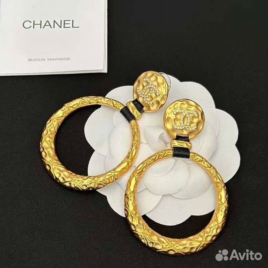 Серьги Chanel