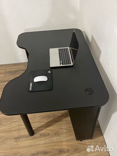 Геймерский стол