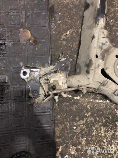 Рено аркана задняя балка