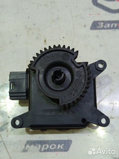 Сервопривод заслонок печки Skoda Fabia 2 CGP 2009