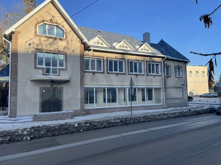 Продажа здания, 522 м² на крупной транспортной раз