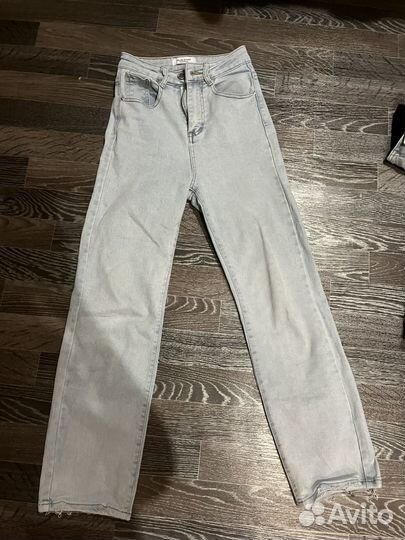 Джинсы