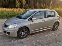 Nissan Tiida 1.6 AT, 2011, 140 000 км, с пробегом, цена 799 999 руб.