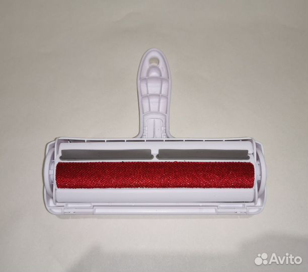 Щётка для удаления шерсти с контейнером