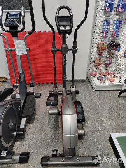 Эллиптический тренажер CardioPower Е250