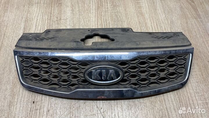 Решетка Радиатора Kia Rio 2