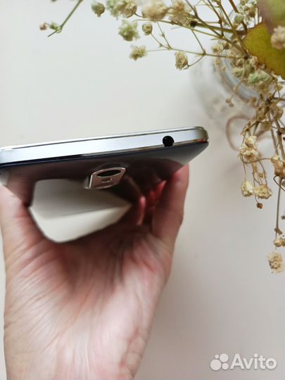 Leagoo M8, 2/16 ГБ
