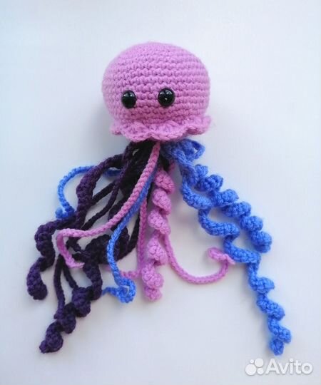 Вязаные игрушки амигуруми ручной работы