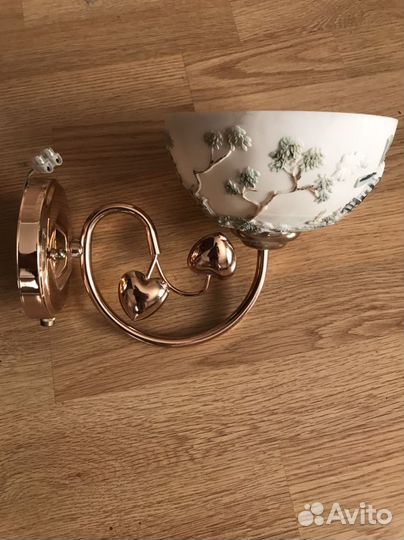 Люстра потолочная.Бра