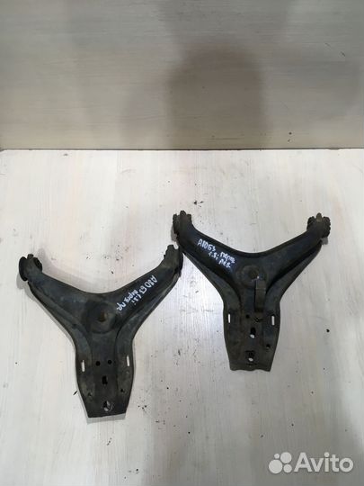 Рычаг передний левый правый Ауди 80 Б3