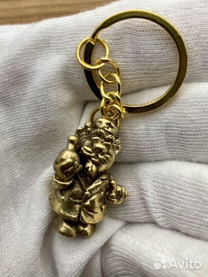 Брелок бронзовый медик врач доктор