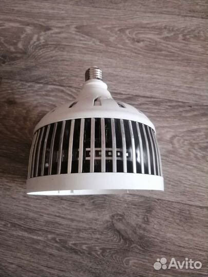 Лампа с охлаждением