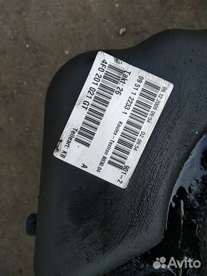 Бак Audi A6 C6 2009 год универсал