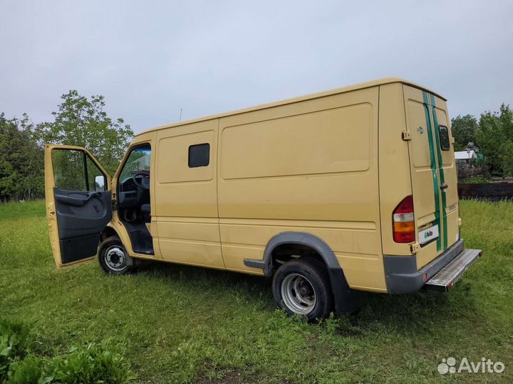 Mercedes-Benz Sprinter 2.3 МТ, 1998, 153 650 км