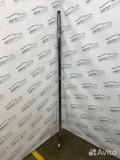 Рейлинг крыши правый Land Rover Range Rover Sport