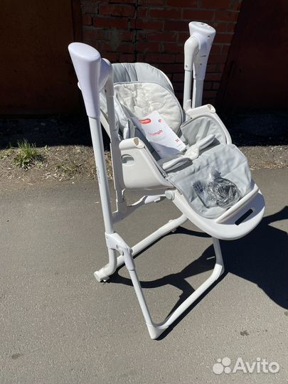 Стульчик-качели Carrello Triumph