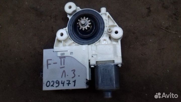 Моторчик стеклоподъемника задний левый Ford Focus