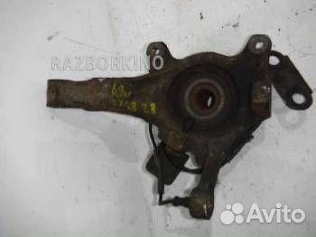 Кулак передний левый Рено