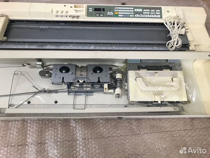 Вязальная машина Brother кн940/850