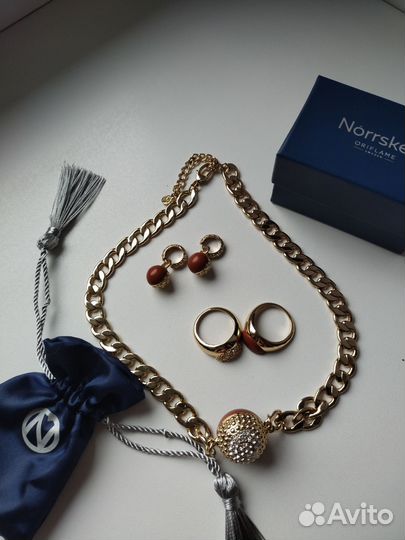 Набор колье, серьги, кольцо