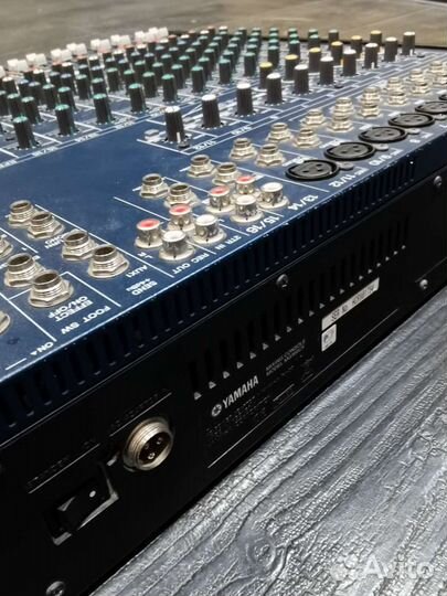 Микшерный пульт