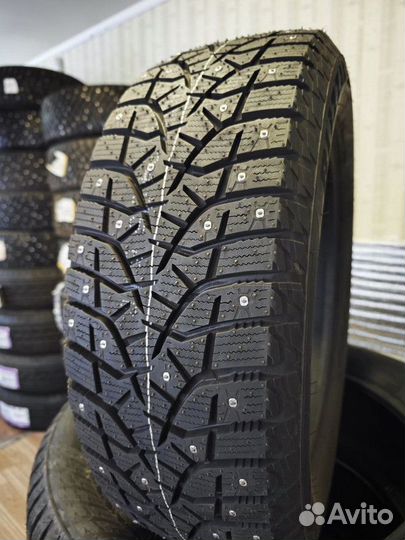 Bridgestone Blizzak Spike-02 275/40 R20 106T