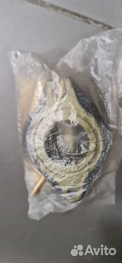 2LN-13586-01-00 впускной коллектор Yamaha