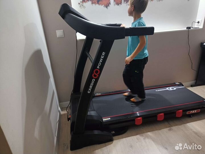 Беговая дорожка CardioPower T45