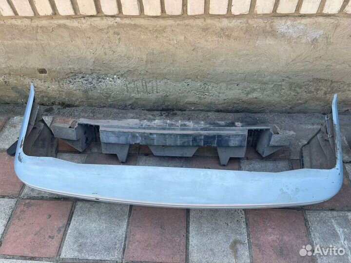 Бампер задний в комплекте на ваз 2114 бу