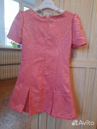 Нарядное платье для девочки