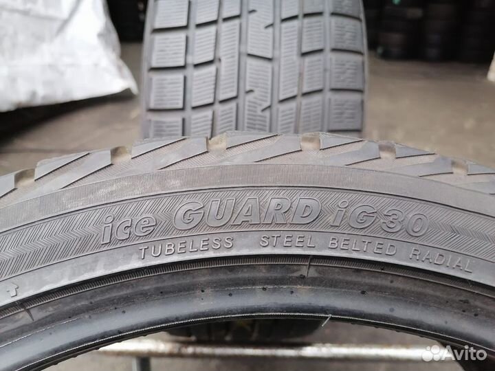 Yokohama Ice Guard IG30 225/40 R19