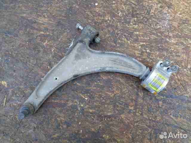 Рычаг передний правый нижний Buick Regal 5