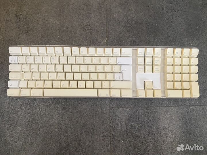 Сломана Bluetooth клавиатура Apple A1016