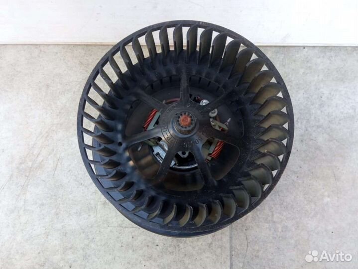 Моторчик печки Volkswagen Sharan 1 7M0819167