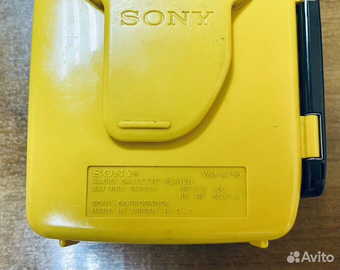 Кассетный плеер sony walkman легенда