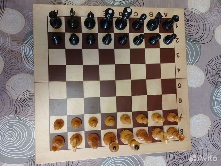 Шахматы деревянные