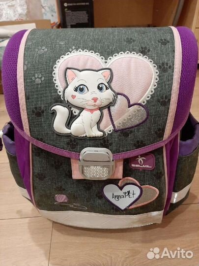 Школьный ранец Belmil очень лёгкий