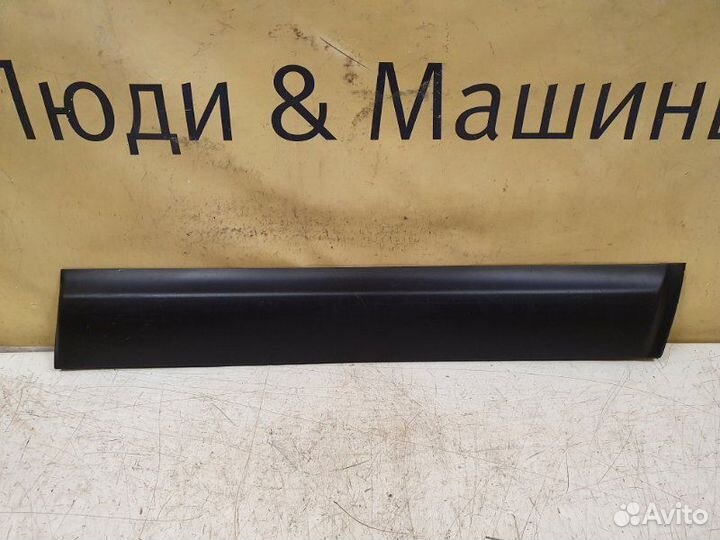 Накладка двери передняя правая Nissan Qashqai J10